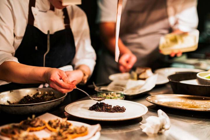 Dining 68 of 121