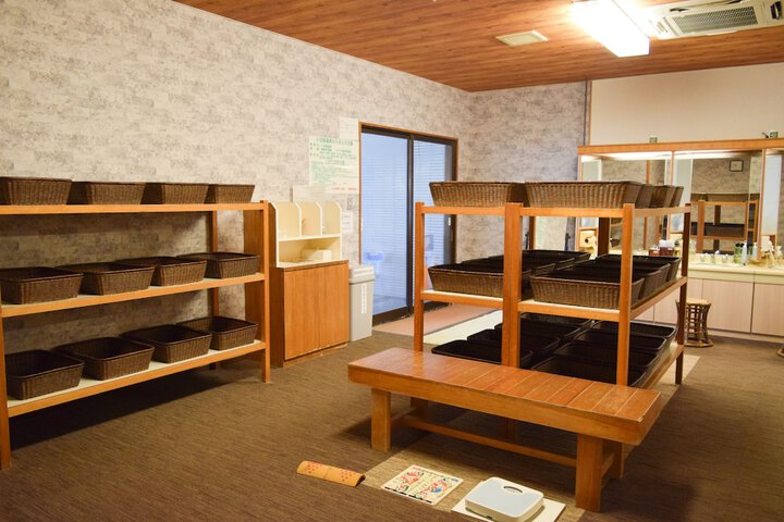 Room 15 of 32