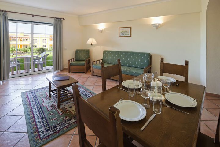 Dining Photos