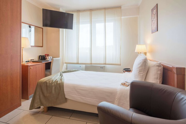 Room 20 of 55