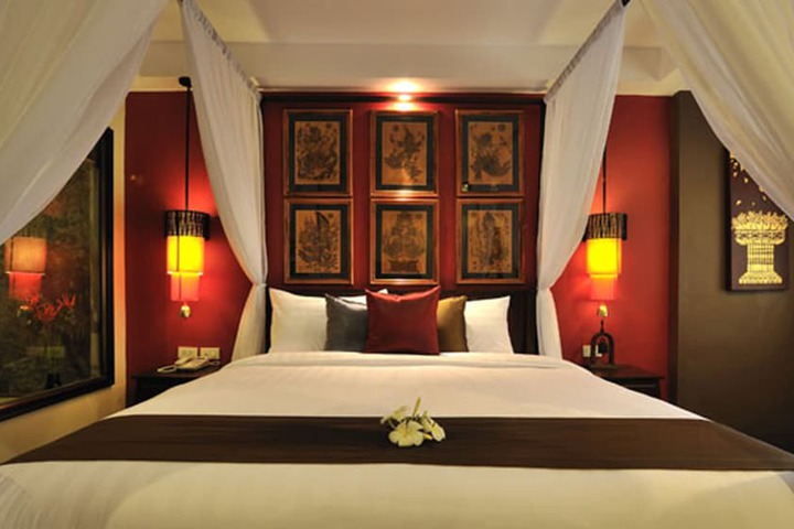 Room 16 of 30