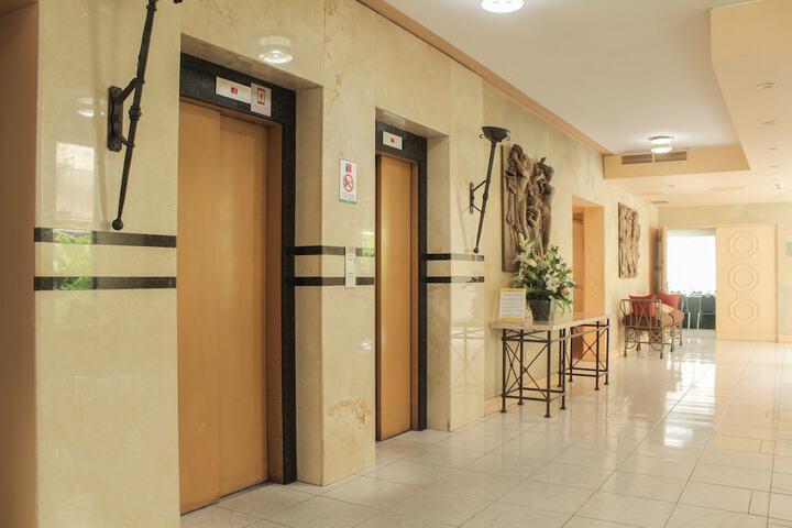 Lobby Photos