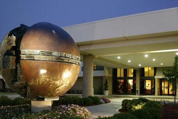 Photo of The Met Troy Hotel
