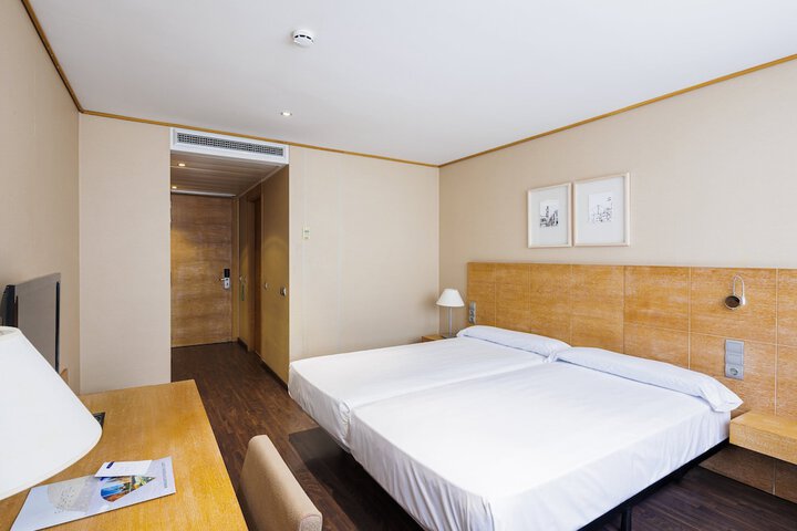 Room 20 of 61