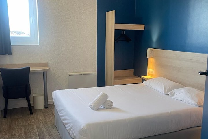 Room 13 of 41