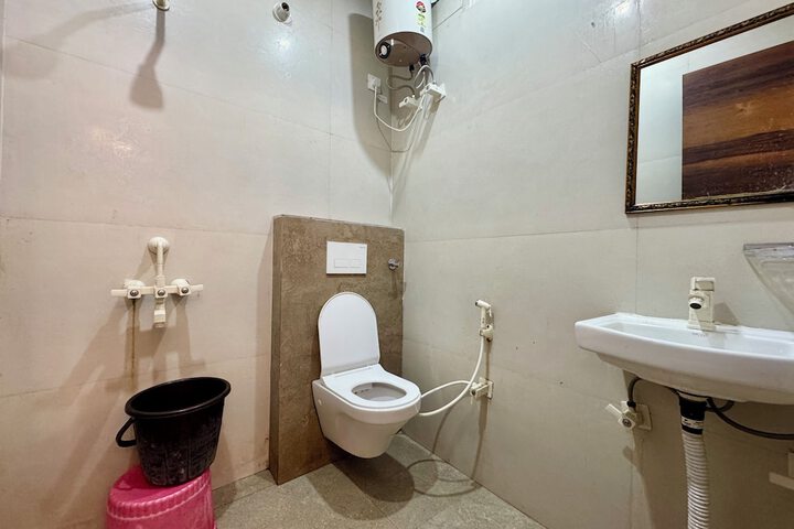 Room 40 of 46