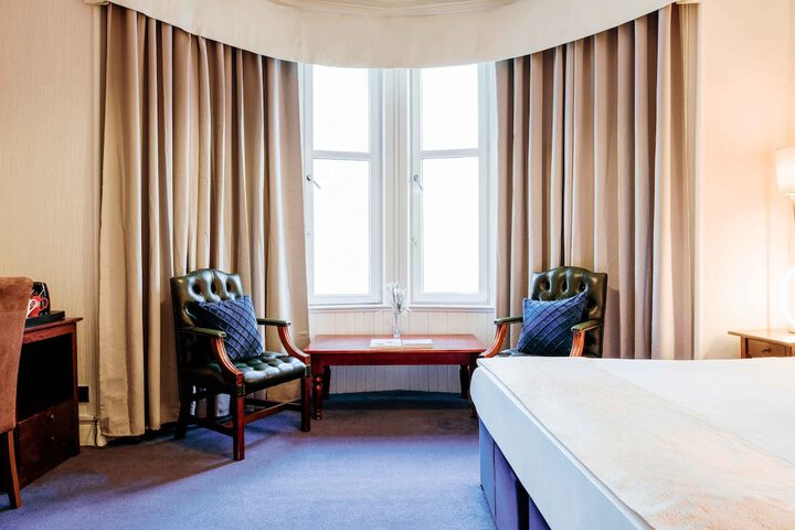 Room 22 of 68
