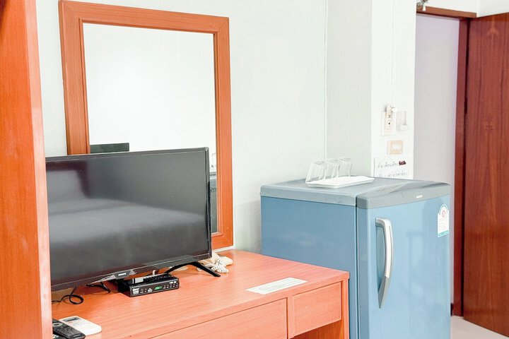 Room 7 of 19