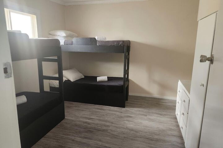 Room 17 of 73