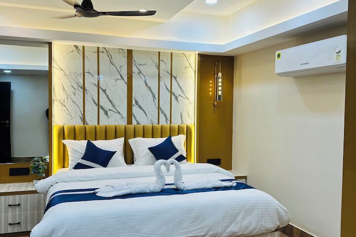 Room 27 of 44