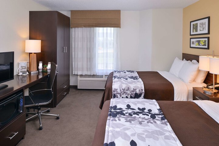 2 Double Beds (5 of 6)