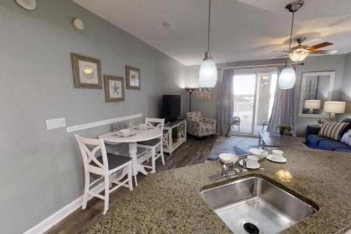 Grand Panama 103 B2 in Panama City Beach, FL
