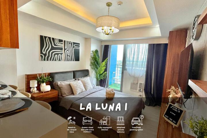 La Luna I - Studio for Couples with Mt. Arayat View