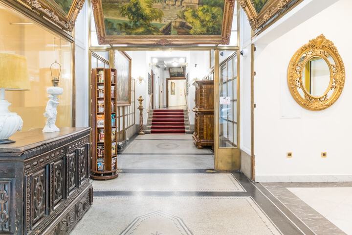 Lobby Entry