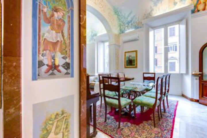 Room 20 of 25