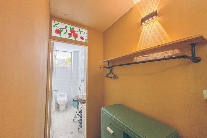 Room 113 of 199