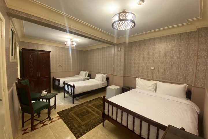 Room 18 of 44