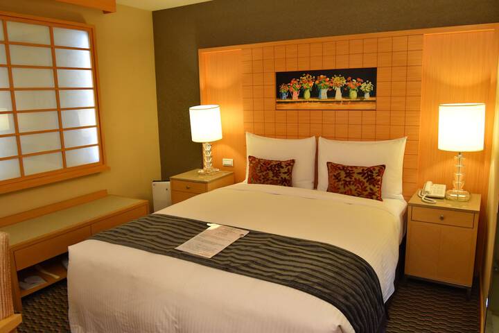 Room 21 of 39
