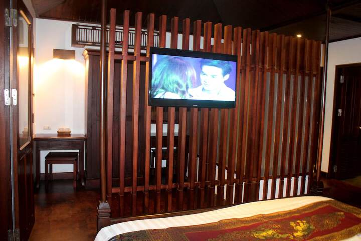 Room 9 of 52