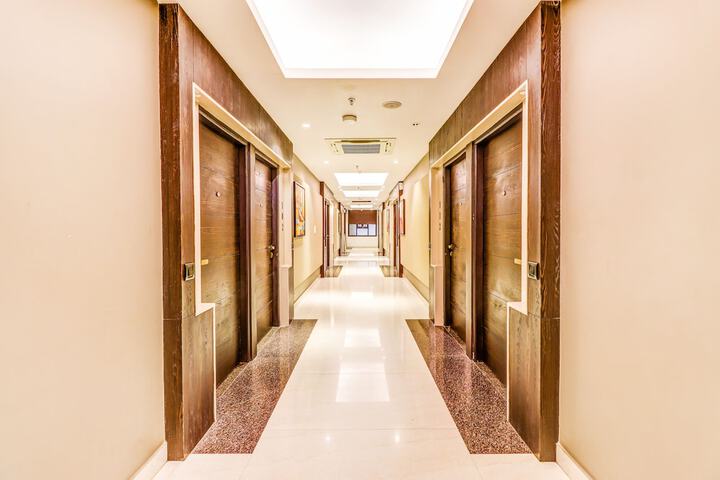 FabHotel Solitaire