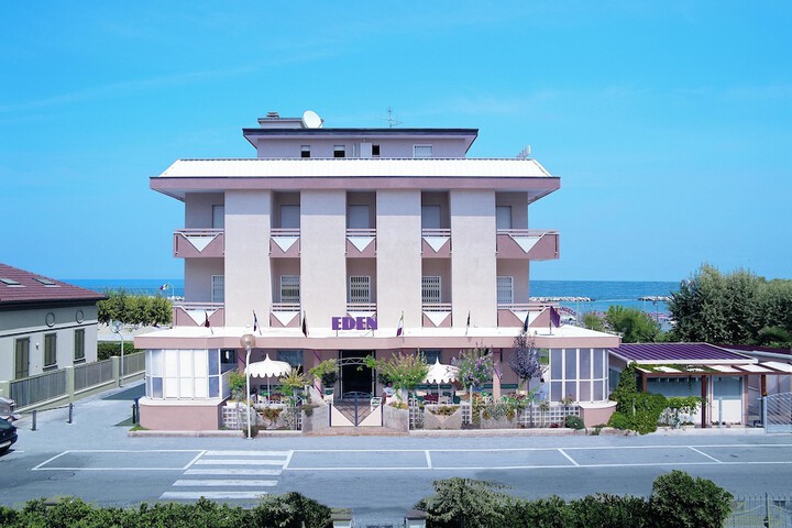 Hotel 45 of 55