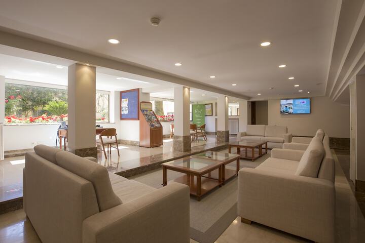 Hotel Interior 4 of 80