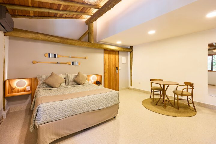 Room 80 of 132