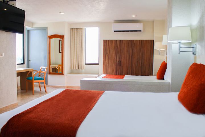 Room 30 of 58