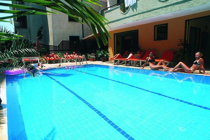 KLEOPATRA HERMES HOTEL