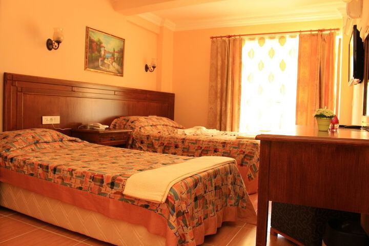 Room 5 of 46