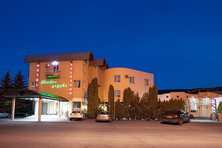 Leader Hotel in Gori