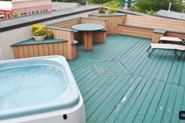 Terrace/Patio 2 of 17