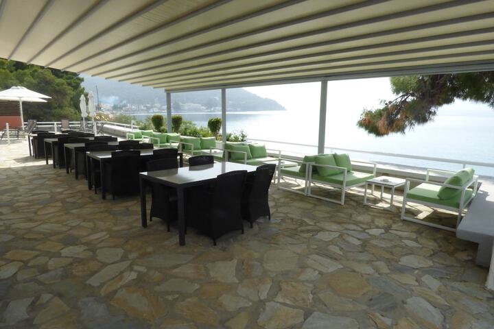 Terrace/Patio 69 of 72