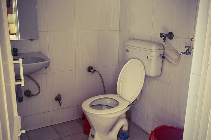 Room 52 of 62