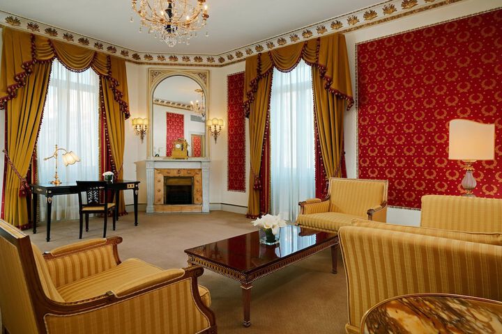 Room 45 of 104
