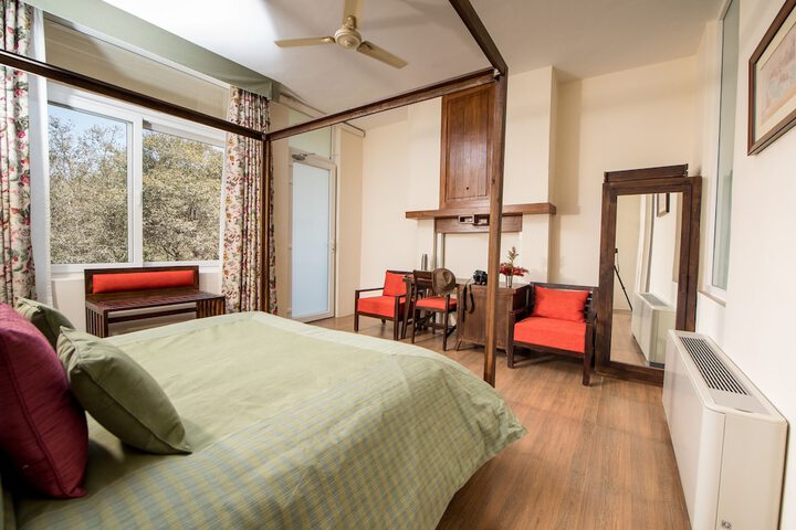Room 4 of 41