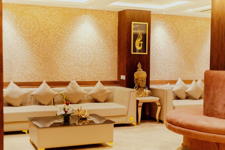 Hotel Interior 6 of 27