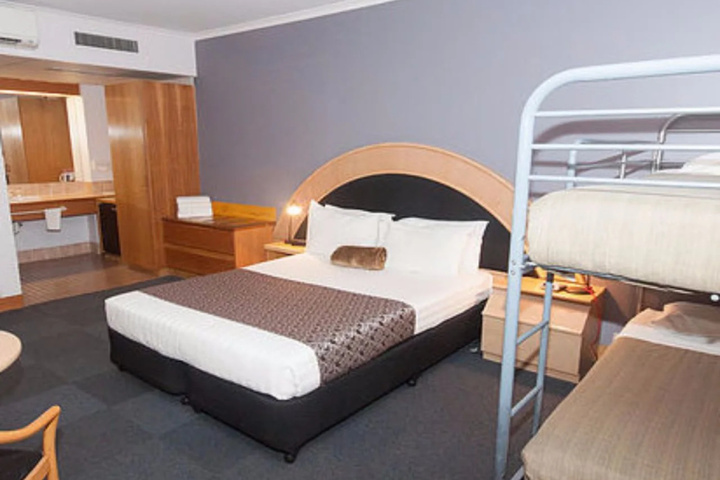 The Capital Airport Motel