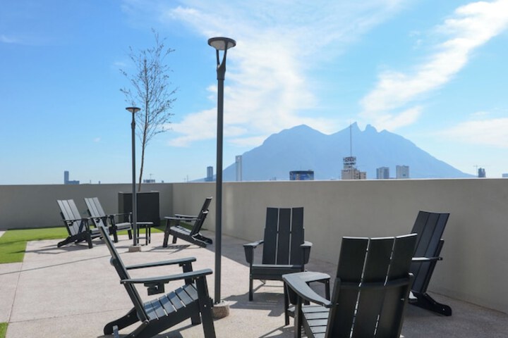 Terrace/Patio 37 of 94