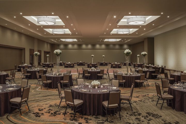 Banquet hall