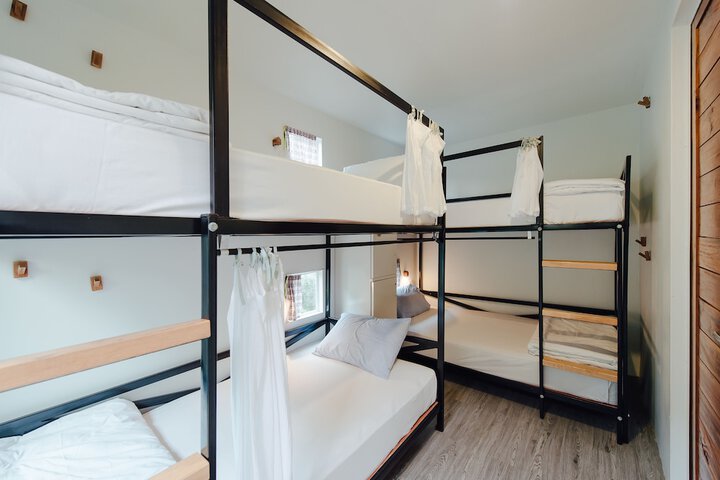 Room 16 of 69