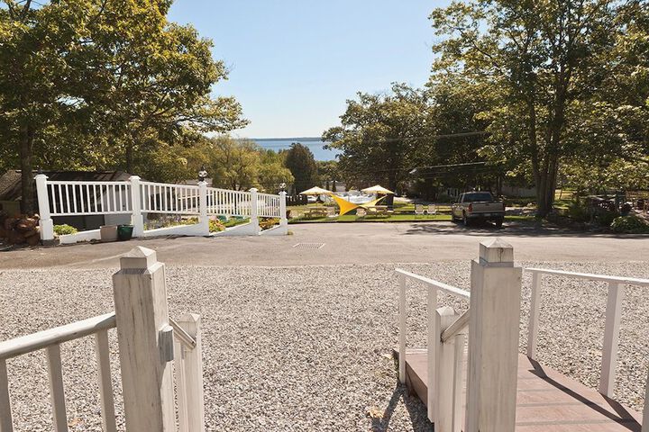 Property Grounds 74 of 120