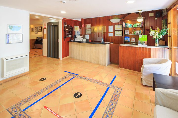 Hotel Interior 3 of 40