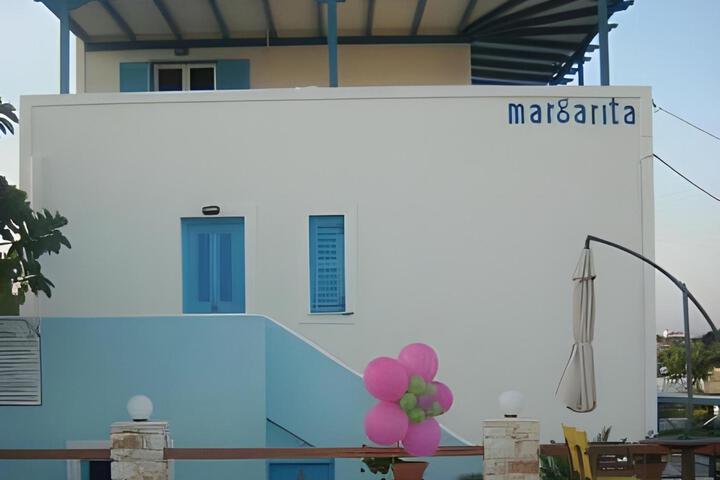 Margarita studiosapartments,suites,restaurant