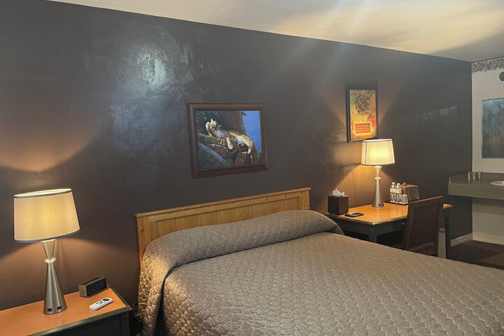 Room 66 of 166
