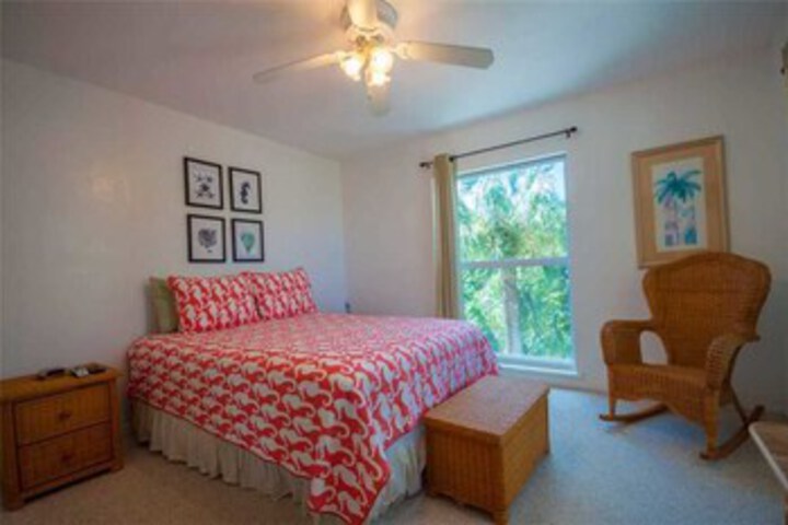 Room 18 of 24