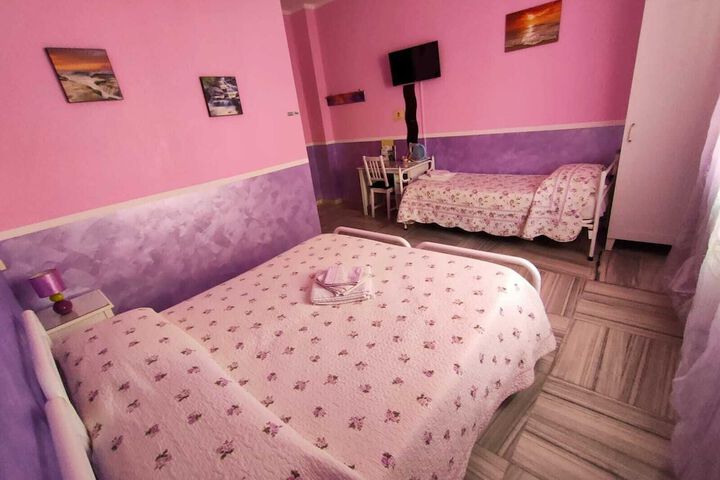 Room 30 of 140