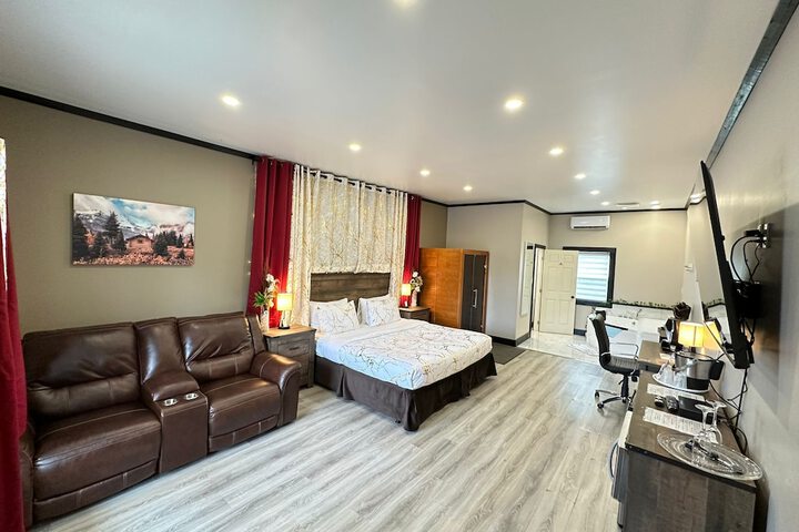 Room 60 of 165