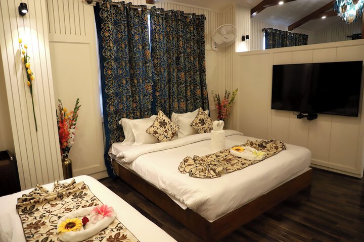 Room 20 of 36