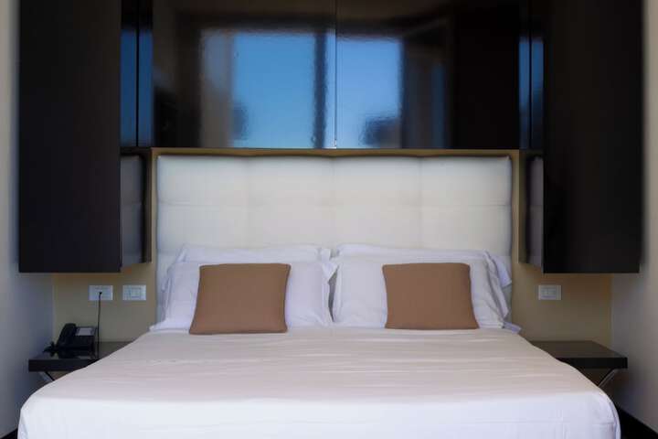 Room 22 of 58